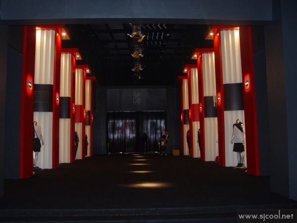 �Ϳ˻���Ч��ͼ