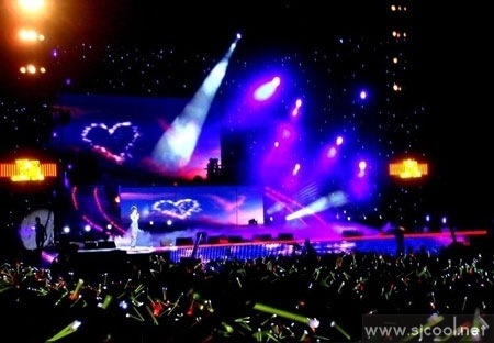 ���Why me�ݳ������̨���